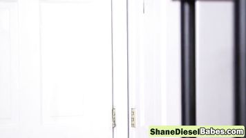 Impresionante Jodi Taylor follada duro por Shane Diesellsblackbullforhire2-192-2