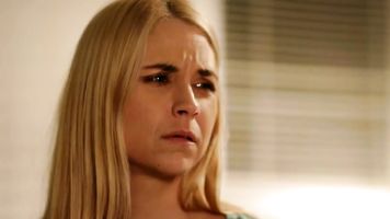 ¿Por qué has encajonado tan pronto? Déjame relajarte-Sarah Vandella, Emma Starletto