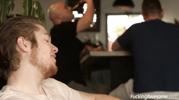 Karlee Grey Consigue Su Peludo Coño Follada Duro