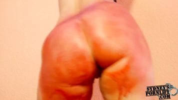 Bodypainted Booty Shaking!