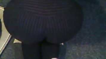descarga corrida en sus pantalones